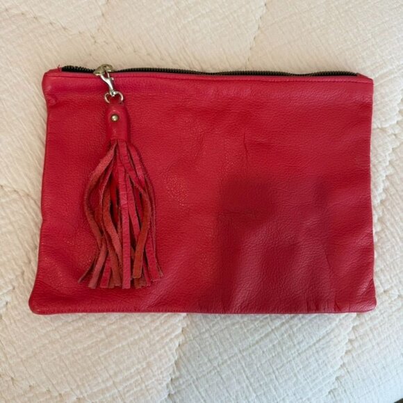 Red Supple Leather Zipper Tassel Clutch Bag - Picture 2 of 5